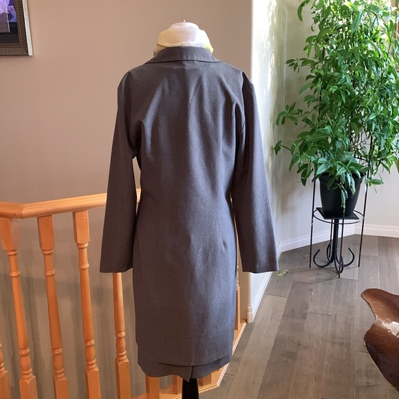 ✨Two Piece Ladies Midi Dress with Long Blazer. By SMW - Picture 3 of 17